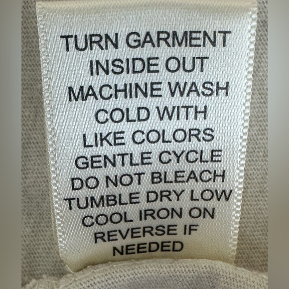 Altar’d State crop top size large ocean dolphin - Picture 6 of 6